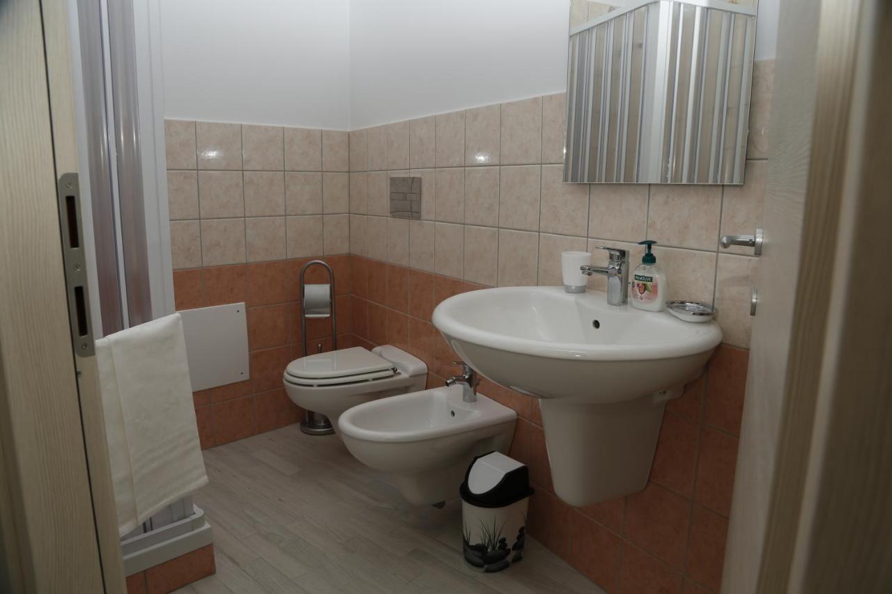 B&B Al Centro Nicosia Eksteriør billede